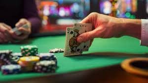 Bangladesh mobile user reviewing casino game show safety reminders